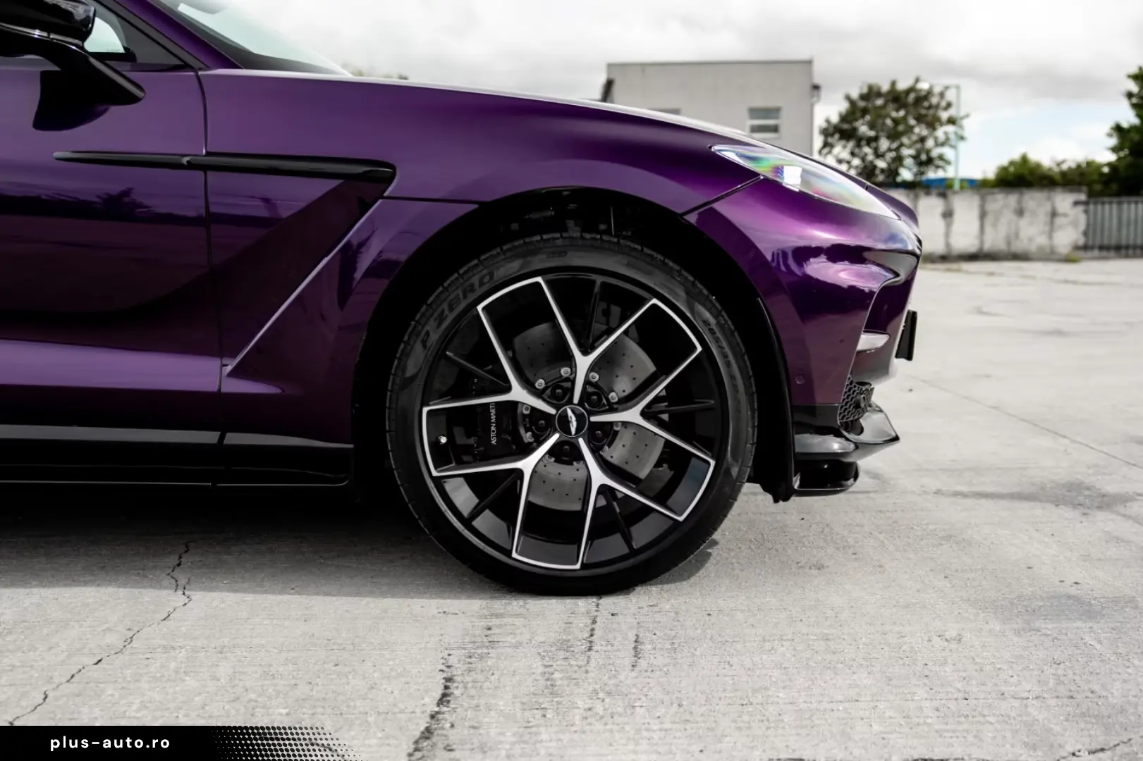 Aston Martin DBX 4.0 V8 DBX707 PURPLE STORM 289K LP Q