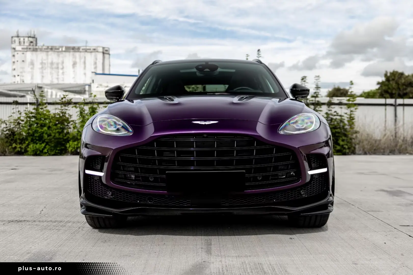 Aston Martin DBX 4.0 V8 DBX707 PURPLE STORM 289K LP Q