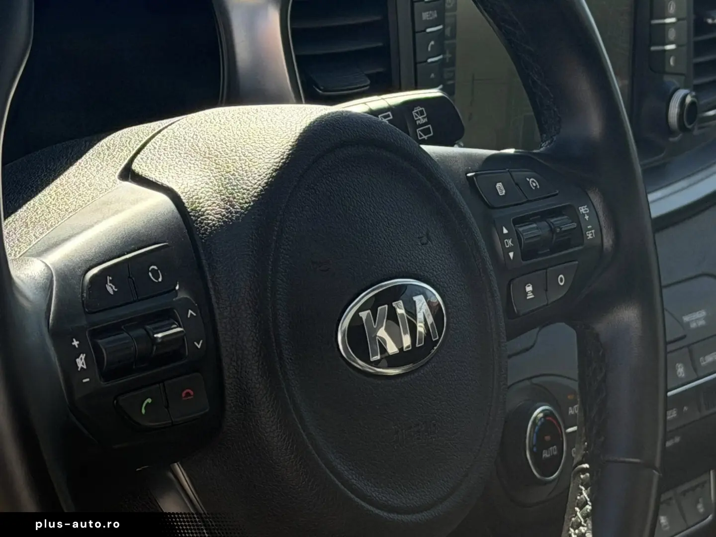 Kia Sorento 2.2 CRDi AWD Aut. Platinum Edition