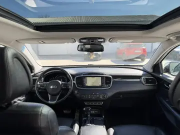 Kia Sorento 2.2 CRDi AWD Aut. Platinum Edition