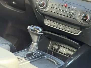 Kia Sorento 2.2 CRDi AWD Aut. Platinum Edition