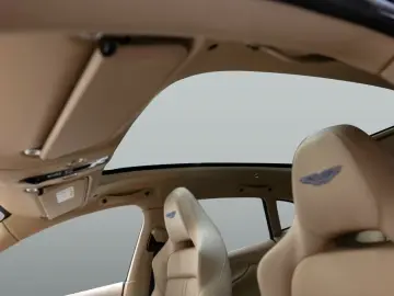 Aston Martin DBX 707 Elwood Blue Sandstorm