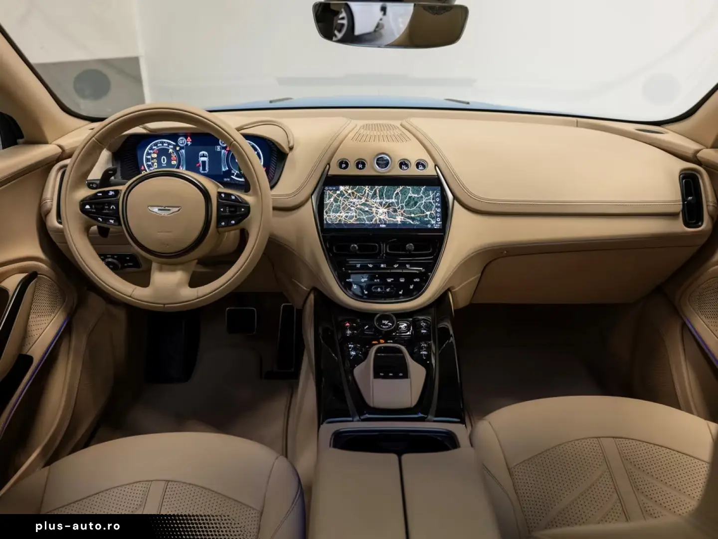 Aston Martin DBX 707 Elwood Blue Sandstorm