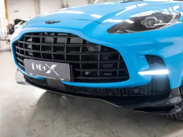 Aston Martin DBX 707 Elwood Blue Sandstorm