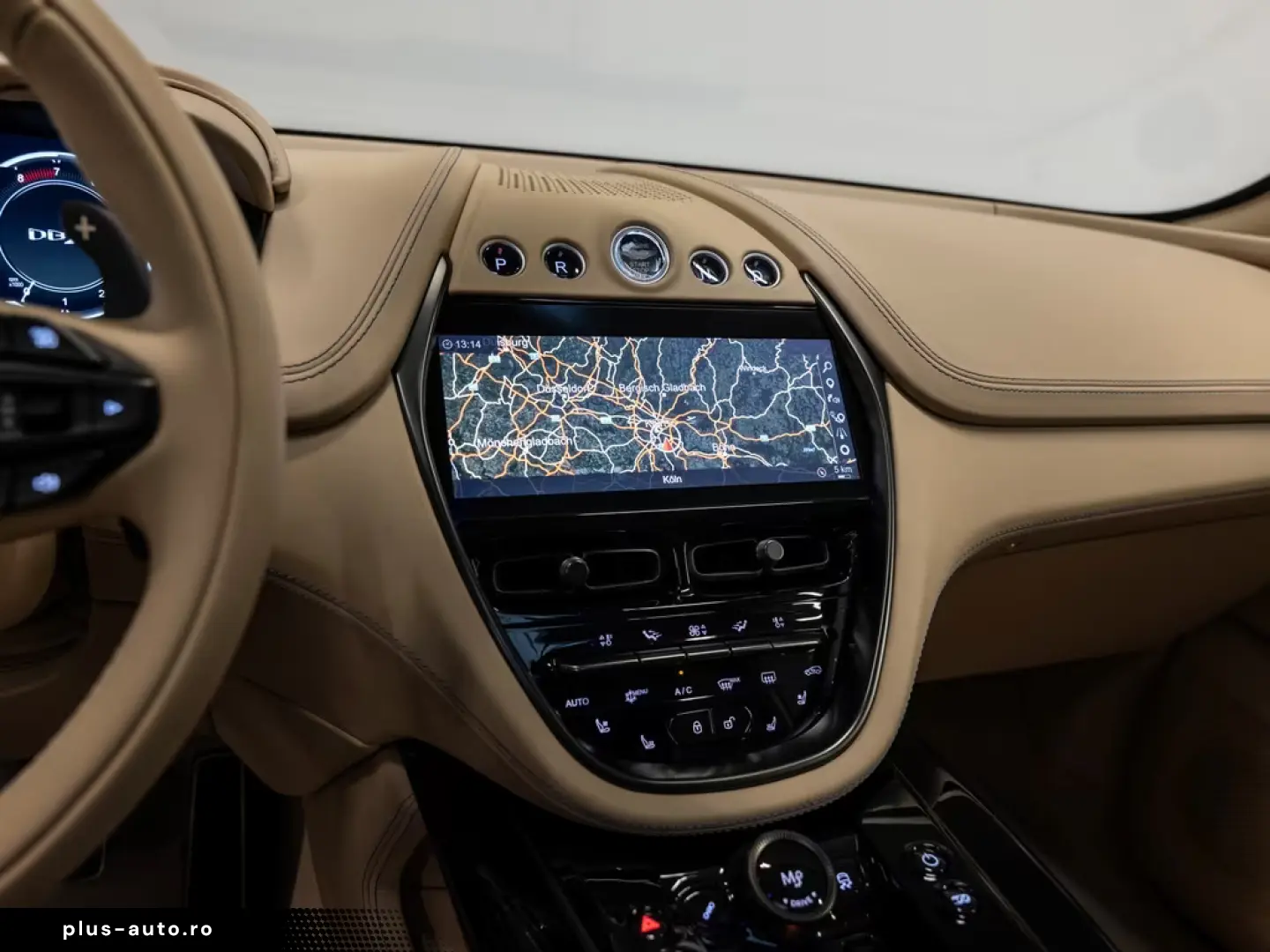 Aston Martin DBX 707 Elwood Blue Sandstorm