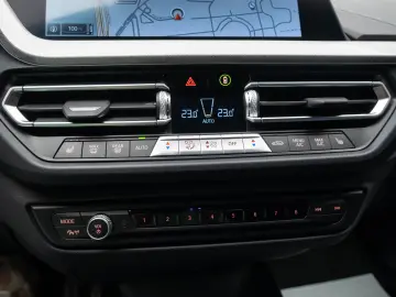 BMW 218i MSport Packet