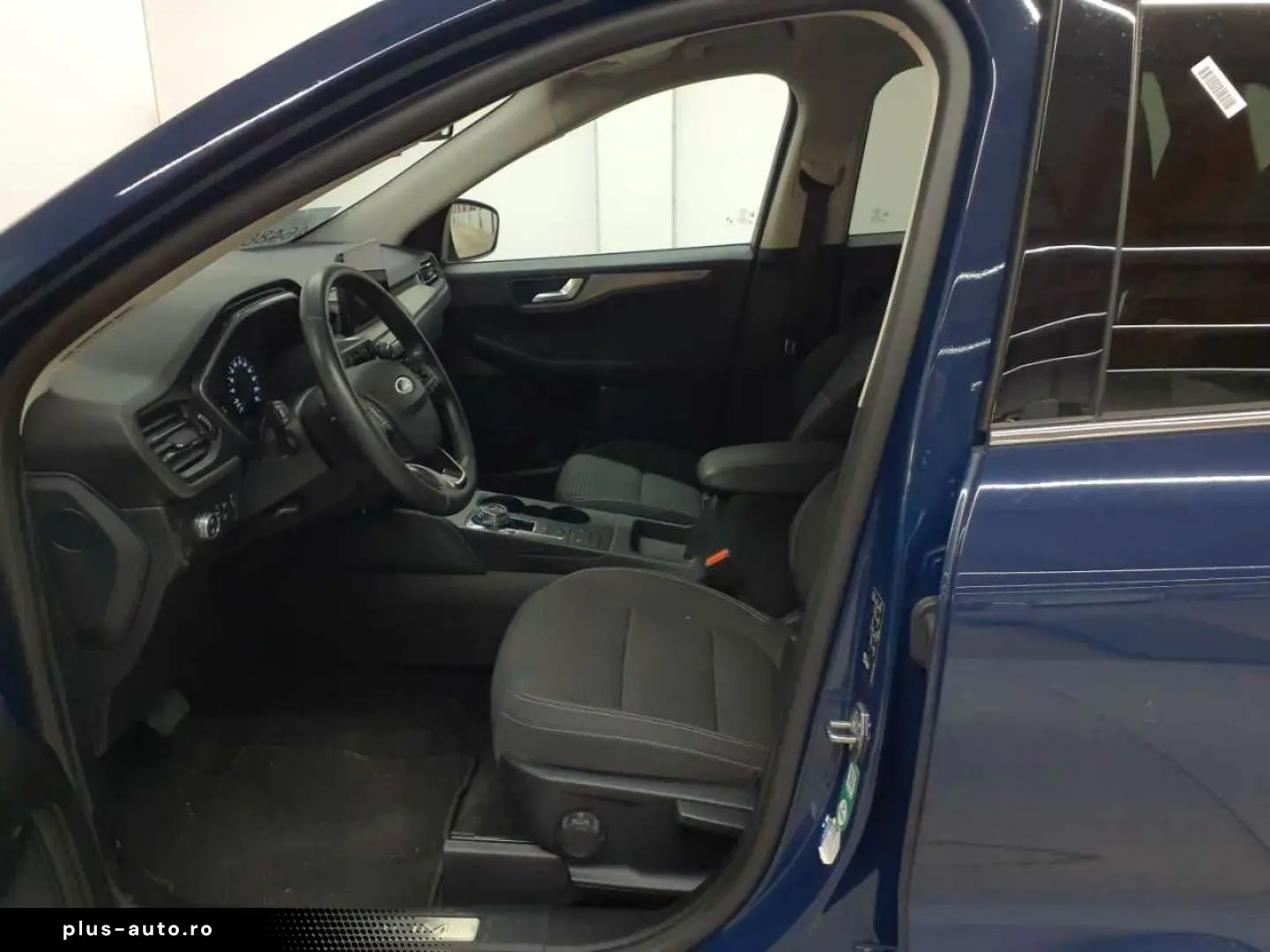 FORD Kuga 2.0 EcoBlue 4x4 Aut. TITANIUM AHK