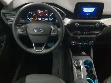 FORD Kuga 2.0 EcoBlue 4x4 Aut. TITANIUM AHK