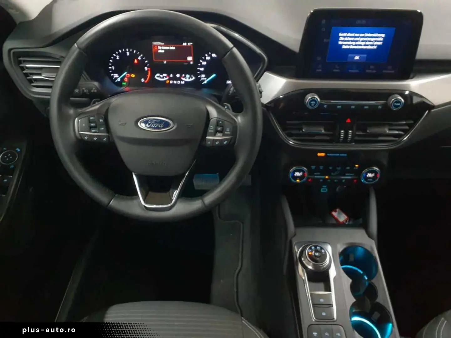 FORD Kuga 2.0 EcoBlue 4x4 Aut. TITANIUM AHK