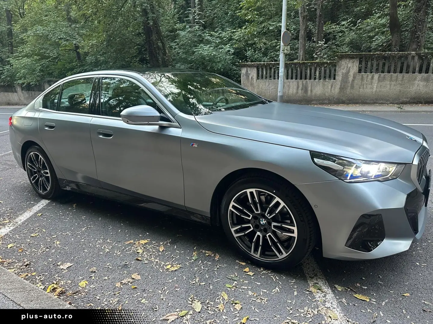 BMW 520d A M Sport Frozen pure gray