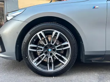 BMW 520d A M Sport Frozen pure gray