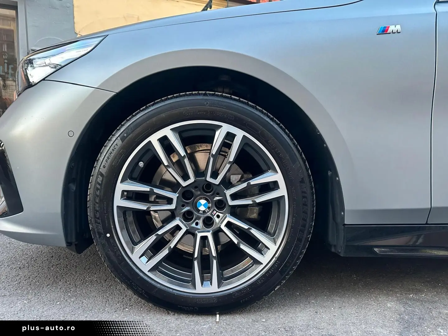 BMW 520d A M Sport Frozen pure gray