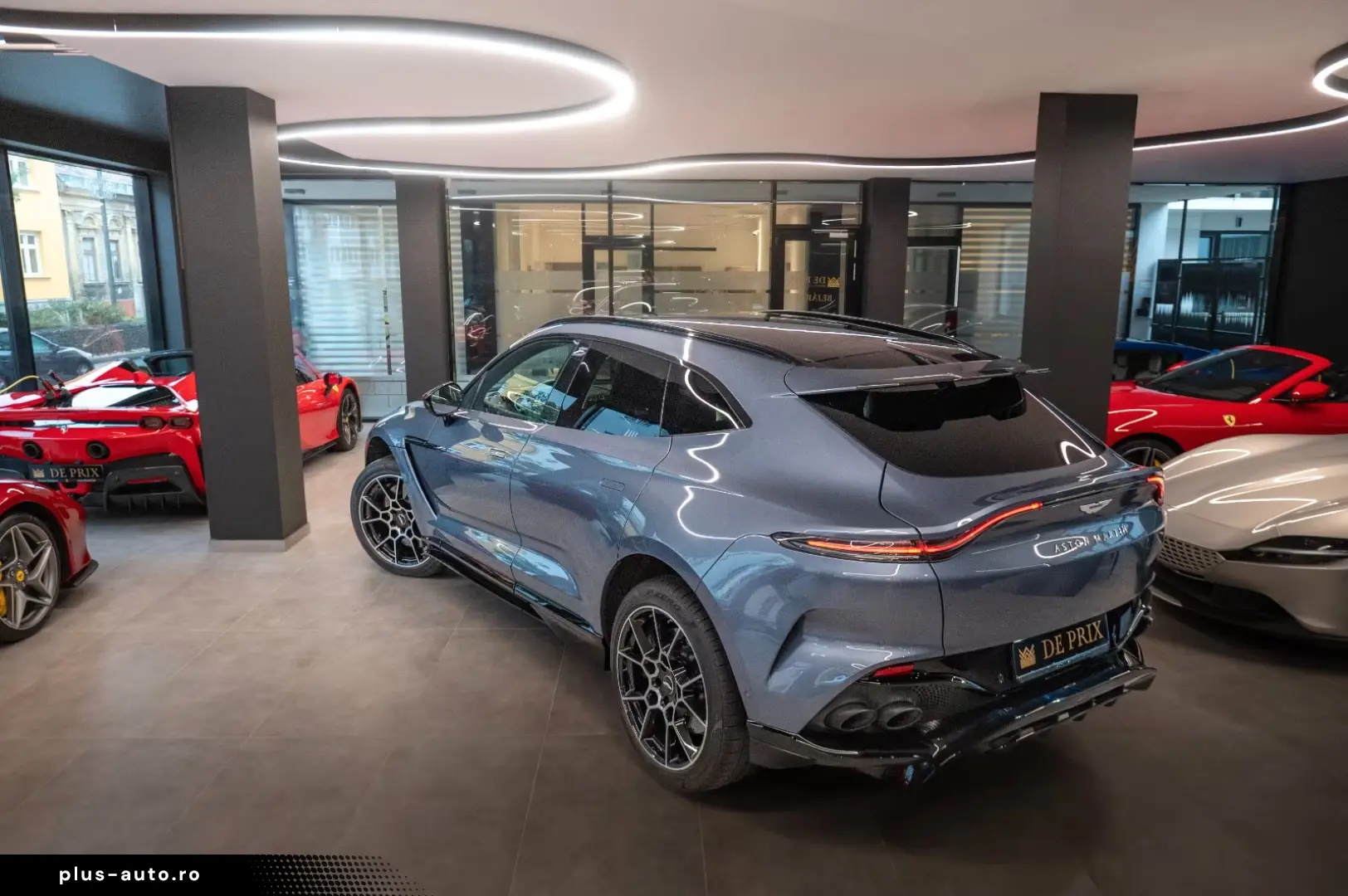 Aston Martin DBX 4.0 V8 DBX707 Concours Blue