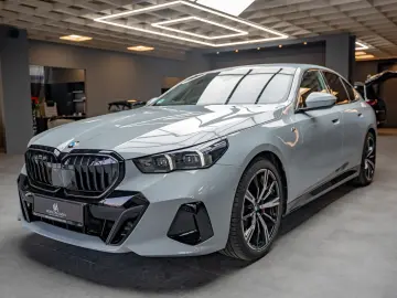 BMW 520 d Limousine M-Sport  Innopak  H&K Autob.Ass.