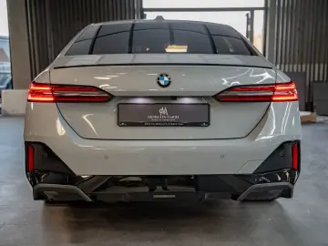 BMW 520 d Limousine M-Sport  Innopak  H&K Autob.Ass.