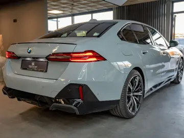 BMW 520 d Limousine M-Sport  Innopak  H&K Autob.Ass.