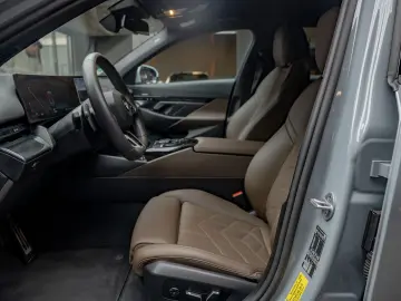 BMW 520 d Limousine M-Sport  Innopak  H&K Autob.Ass.