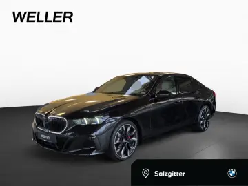 BMW 520d M SPORT PRO PANO Adap.LED H K ICONIC GLOW