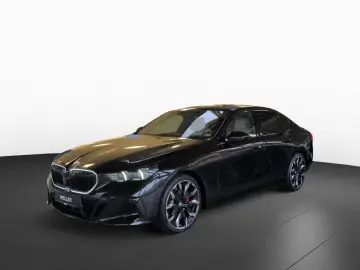BMW 520d M SPORT PRO PANO Adap.LED H K ICONIC GLOW