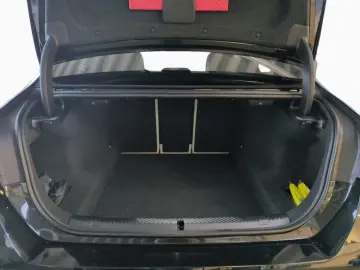 BMW 520d M SPORT PRO PANO Adap.LED H K ICONIC GLOW