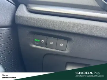 SKODA Octavia Combi AMBITION