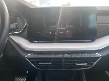 SKODA OCTAVIA COMBI    STYLE