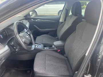 SKODA OCTAVIA COMBI    STYLE