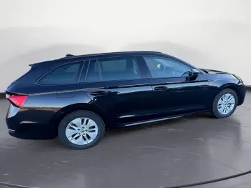 SKODA Octavia Combi 2.0 TDI  Ambition