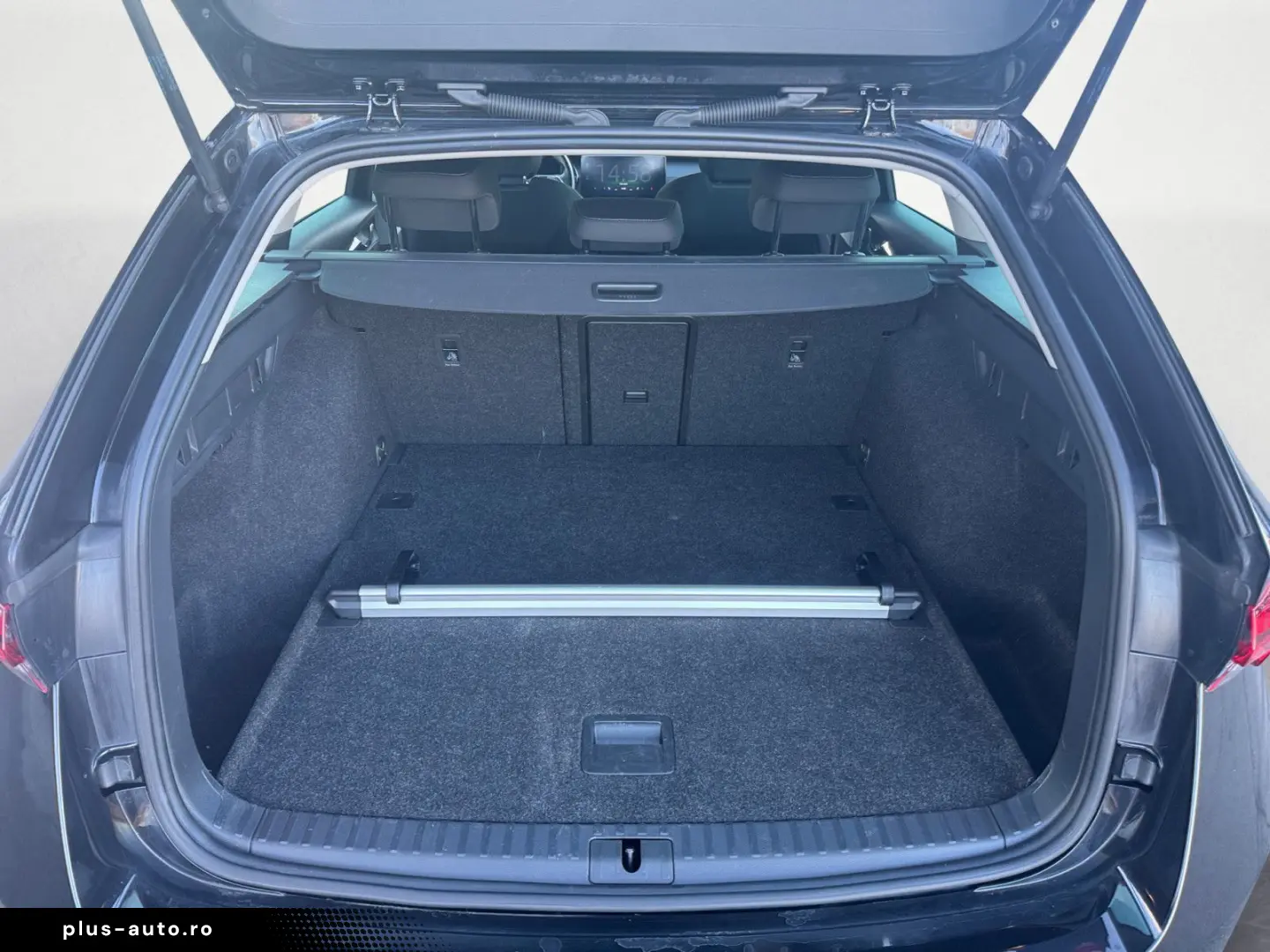 SKODA Octavia Combi 2.0 TDI  Ambition