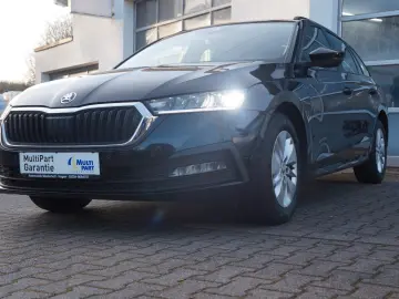 SKODA Octavia Combi Ambition