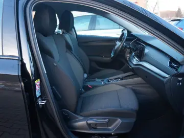 SKODA Octavia Combi Ambition