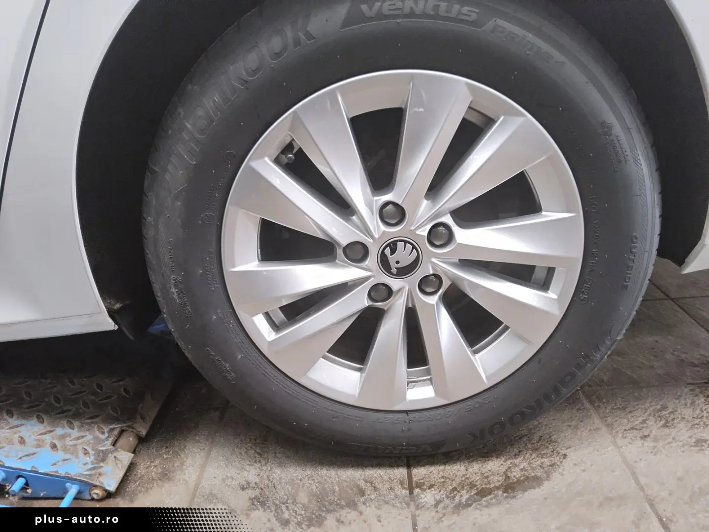 SKODA Octavia Kombi 2.0 TDI