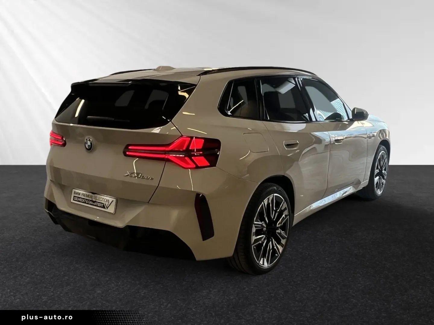 BMW X3 30e xDrive  Dune Grey  M Sport Pro AHK Pano