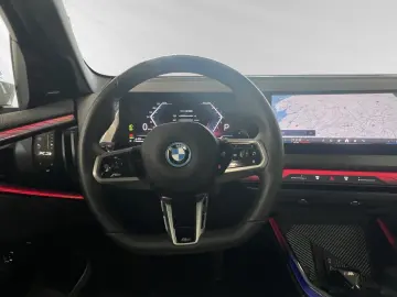 BMW X3 30e xDrive  Dune Grey  M Sport Pro AHK Pano