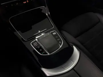 MERCEDES-BENZ GLC 200 4M