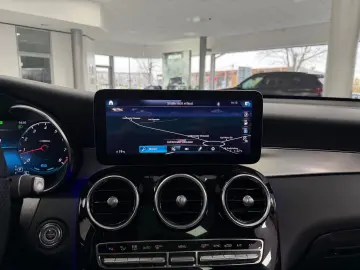 MERCEDES-BENZ GLC 200 4M