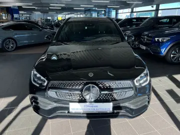 MERCEDES-BENZ GLC 300e 4M AMG Line