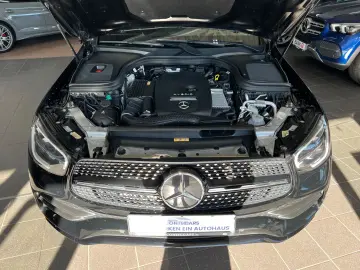 MERCEDES-BENZ GLC 300e 4M AMG Line