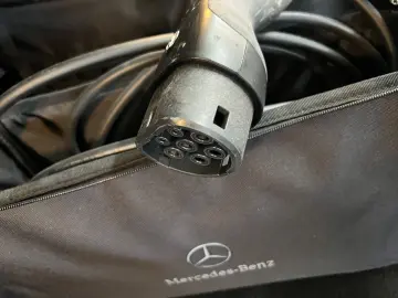 MERCEDES-BENZ GLC 300e 4M AMG Line