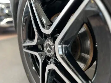 MERCEDES-BENZ GLC 300e 4M AMG Line