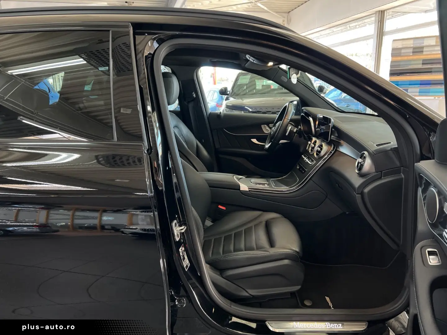 MERCEDES-BENZ GLC 300e 4M AMG Line