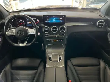 MERCEDES-BENZ GLC 300e 4M AMG Line