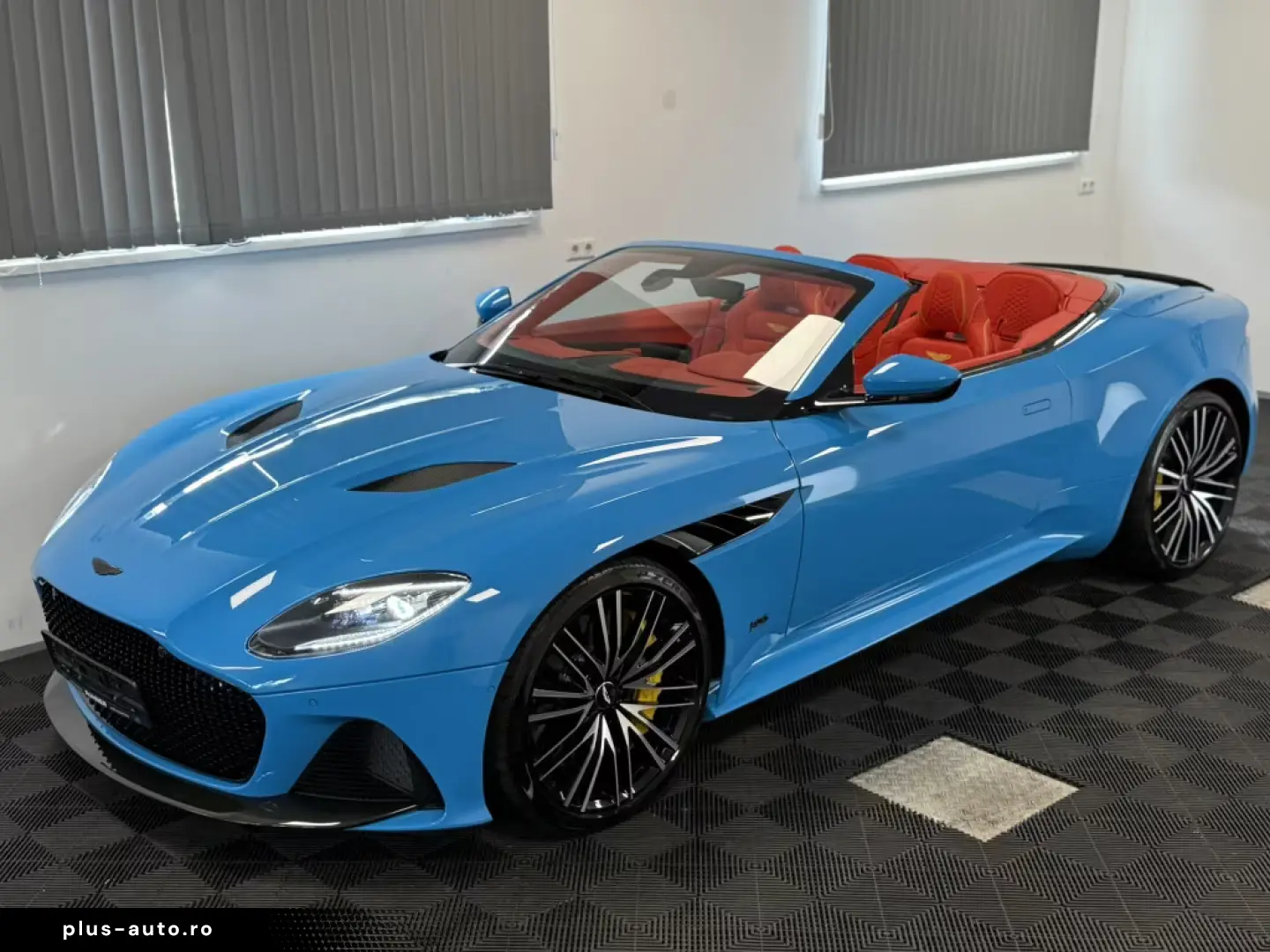 Aston Martin DBS Volante   Elwood Blue-Vivid Red   Titan-AGA