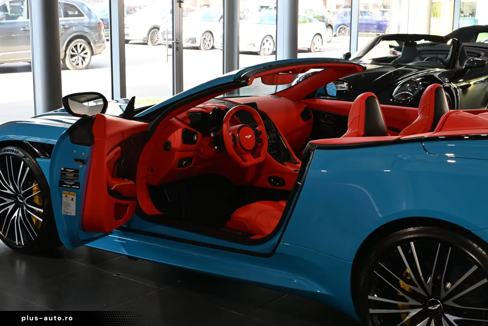 Aston Martin DBS Volante   Elwood Blue-Vivid Red   Titan-AGA