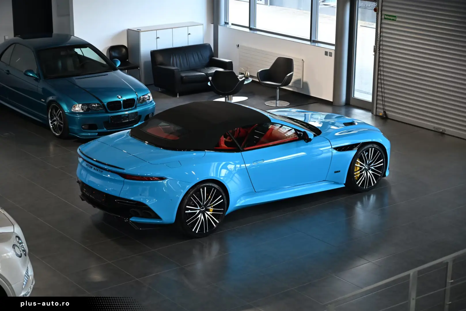 Aston Martin DBS Volante   Elwood Blue-Vivid Red   Titan-AGA