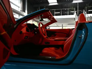 Aston Martin DBS Volante   Elwood Blue-Vivid Red   Titan-AGA