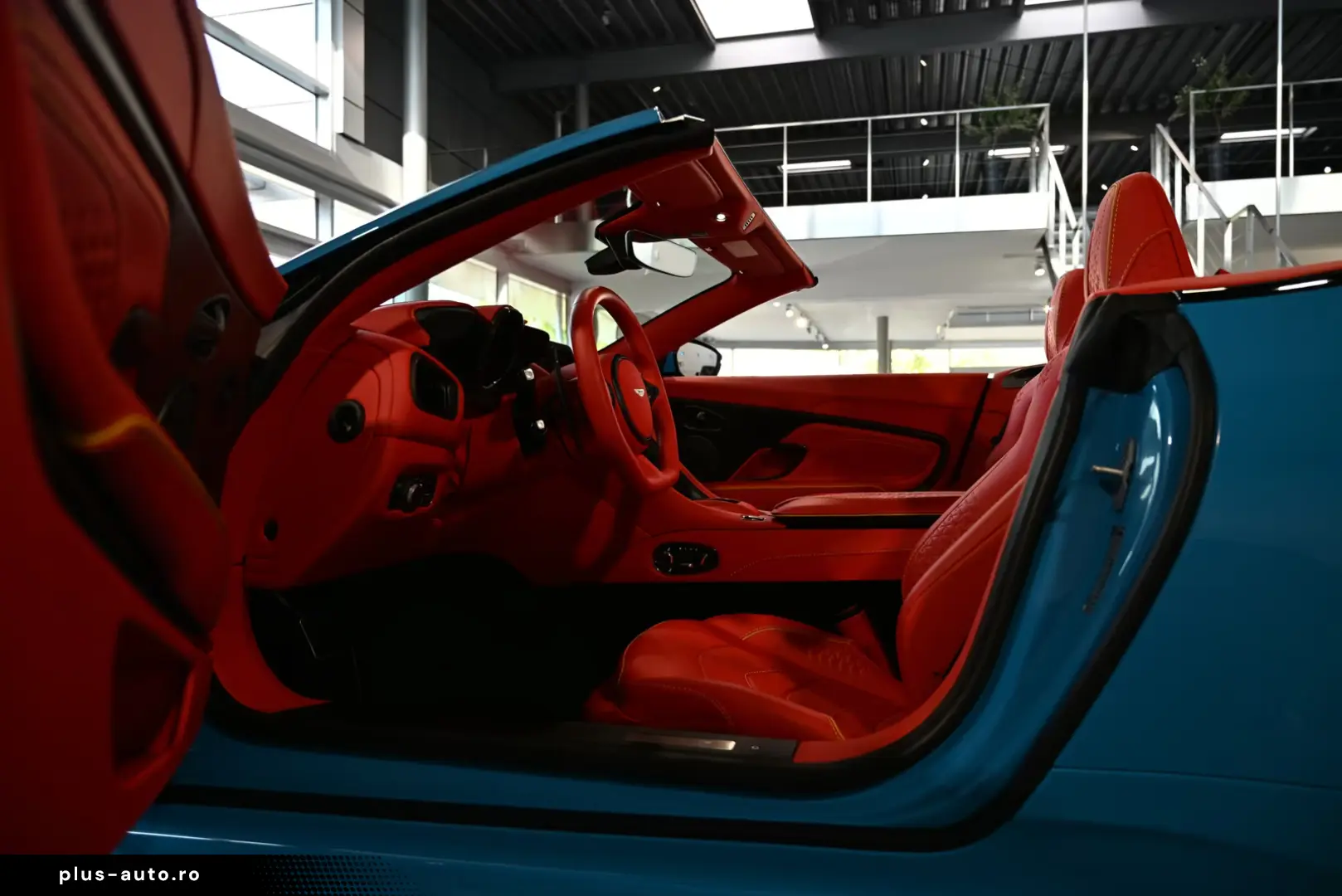 Aston Martin DBS Volante   Elwood Blue-Vivid Red   Titan-AGA