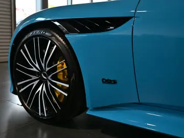 Aston Martin DBS Volante   Elwood Blue-Vivid Red   Titan-AGA