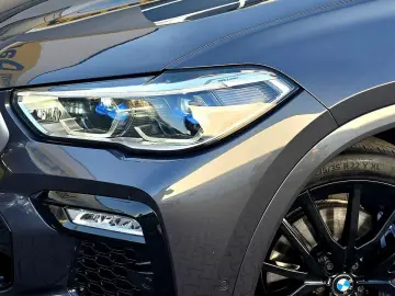 BMW X6 xDrive 40i MSport   HUP PANO AHK H&K 360