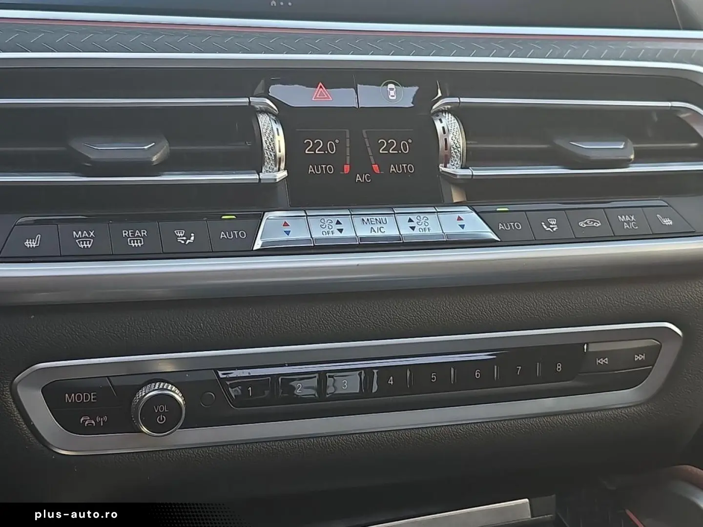 BMW X6 xDrive 40i MSport   HUP PANO AHK H&K 360